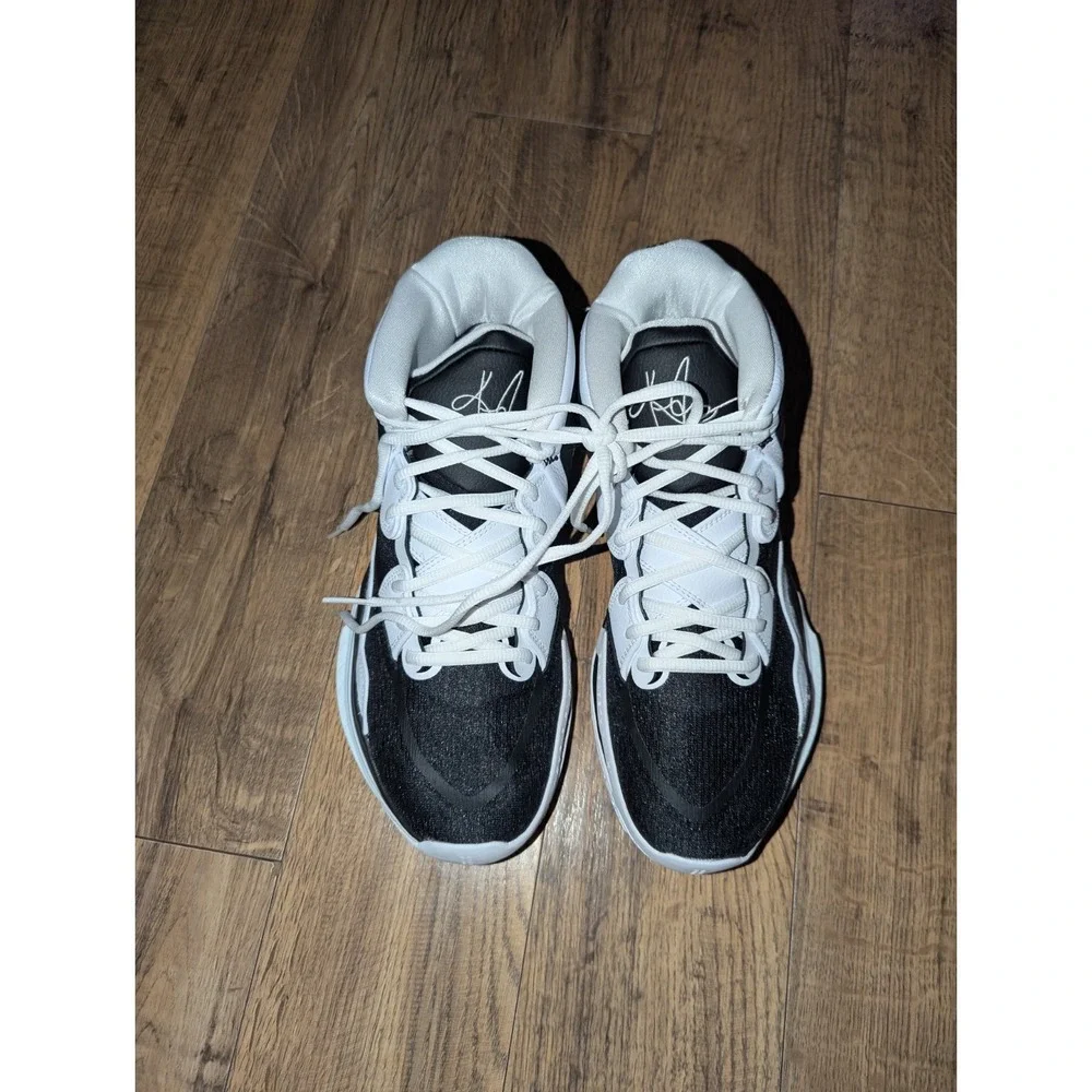 Nike‎ Kyrie Infinity TB Black White Men's Basketball Shoes Size 9.5 DO9616-002